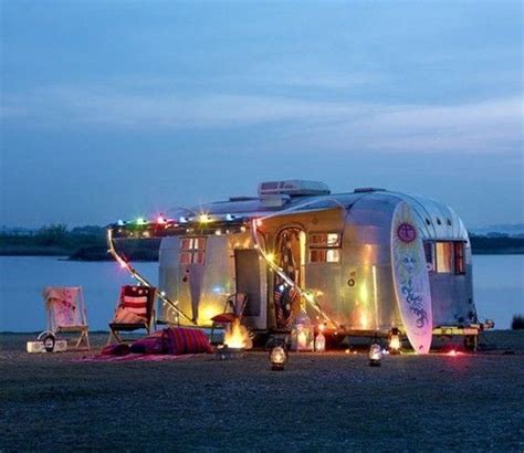 Holiday Airstream