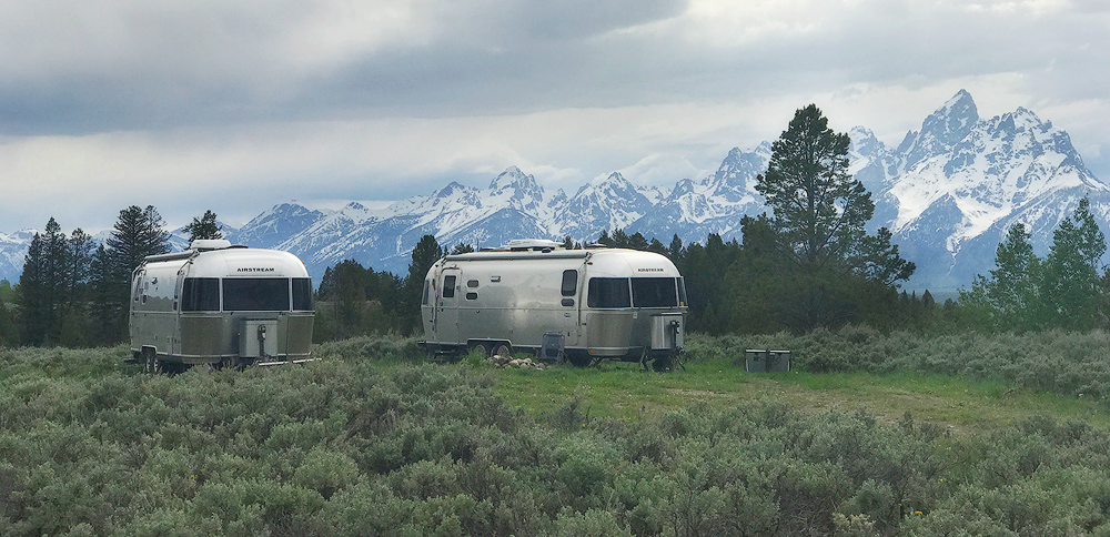 CAC Airstream in the Rockies