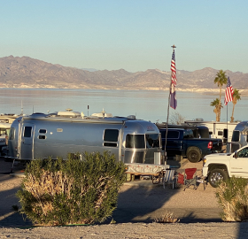 LVAC Holiday Rally 2022 at Lake Mead