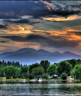 Silverline Lakeside Resort